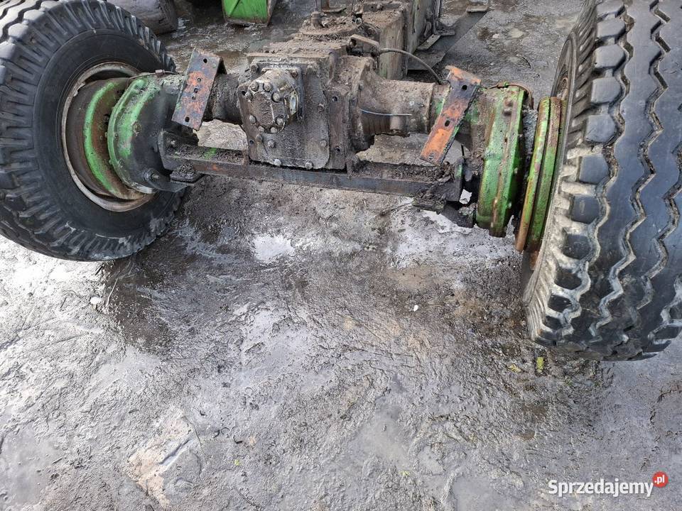 Siłowniki ładowarka tih I pozostałe części Wschowa