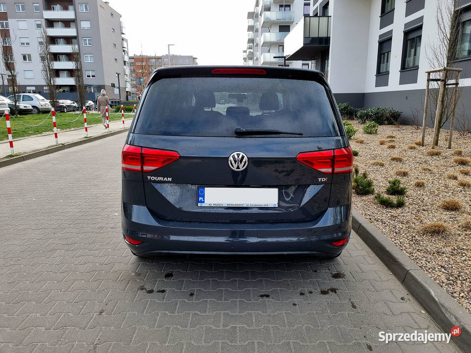 Volkswagen Touran 5t 2015 16TDI salon Polska światła LED Wrocław sprzedam
