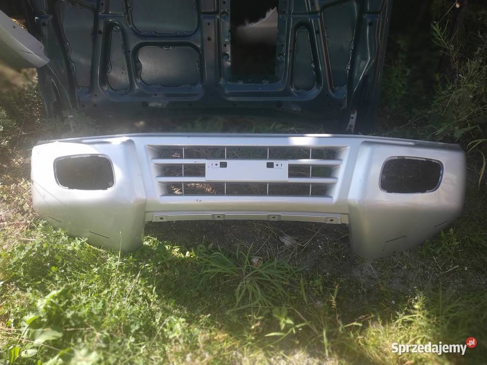 Mitsubishi pajero 2000 2002 2003 zderzak przód Wrocław