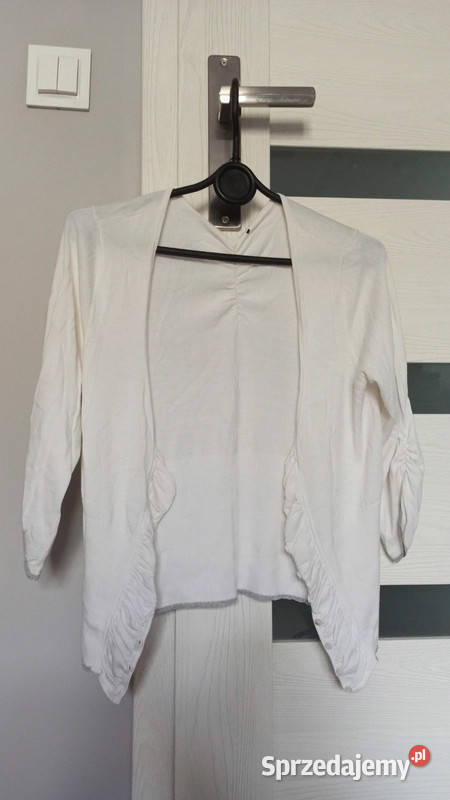 Biały delikatny sweterek na guziki Łódź