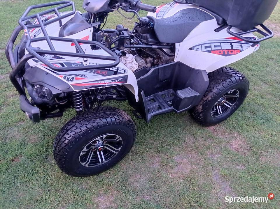 Access Triton Defgon 700 4x4 garażowany Majdan Królewski sprzedam