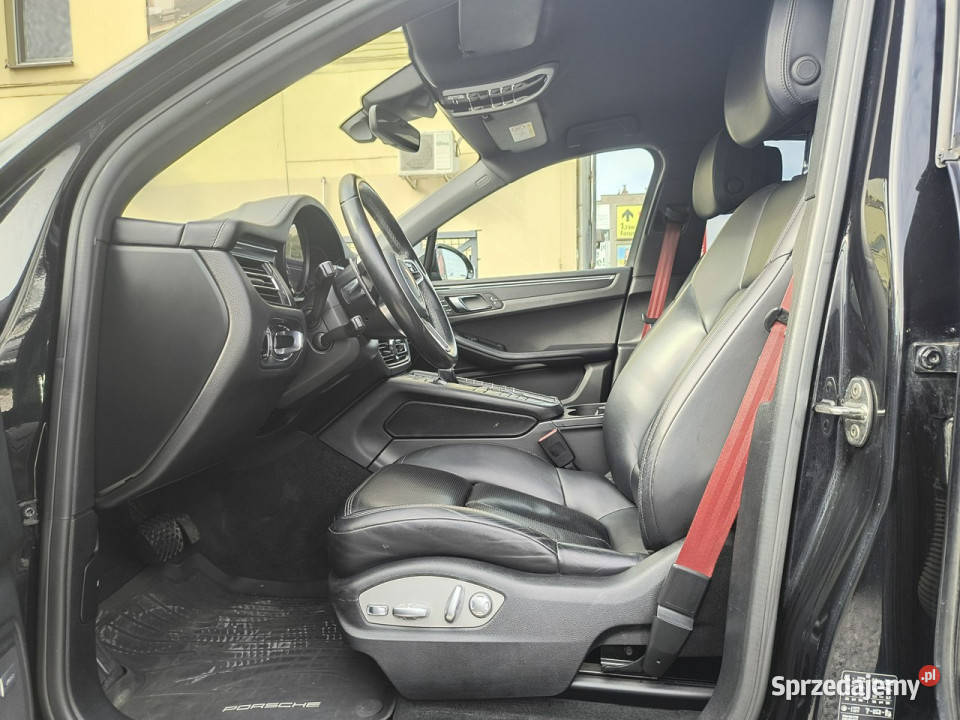 Porsche Macan Salon Bezwypadkowy Serwis I relingi dachowe sprzedam