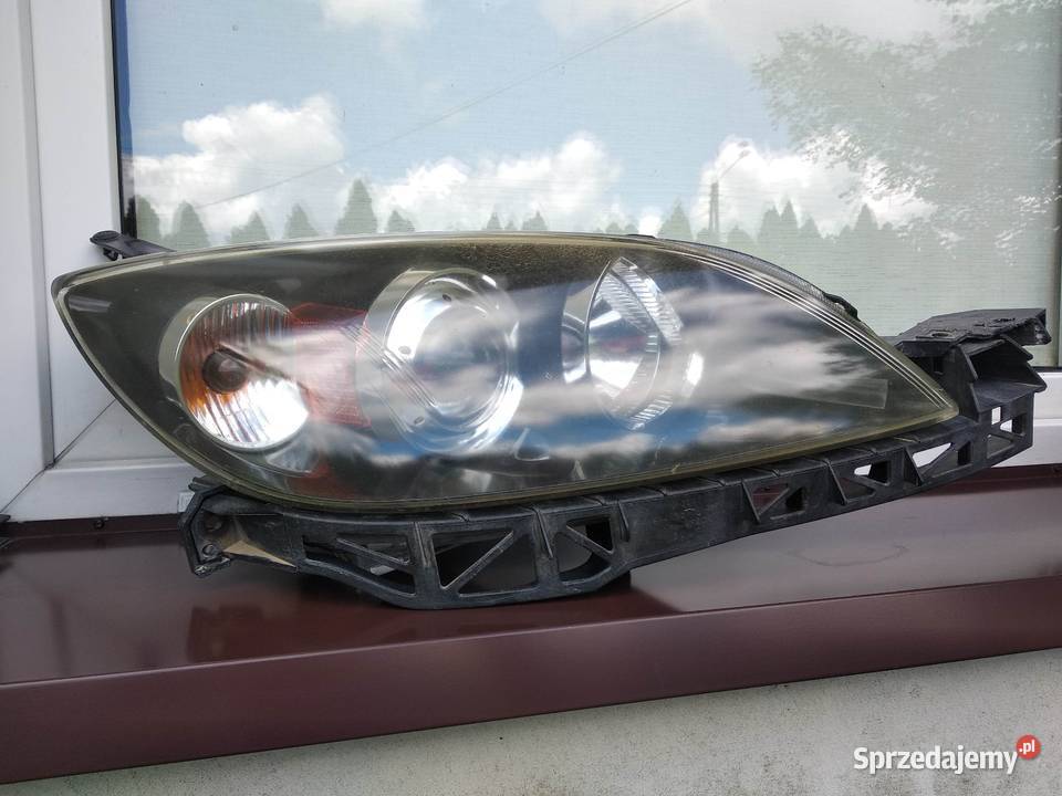 Mazda 3 BK lampy przednie reflektory przód Xenon Sieradz