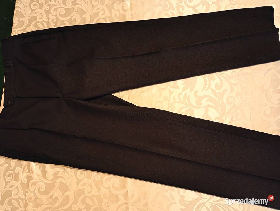 Sprzedam garnitur 3 częściowy rozmiar 52 Rozmiar XXL Odzież wyjściowa Sosnowiec sprzedam