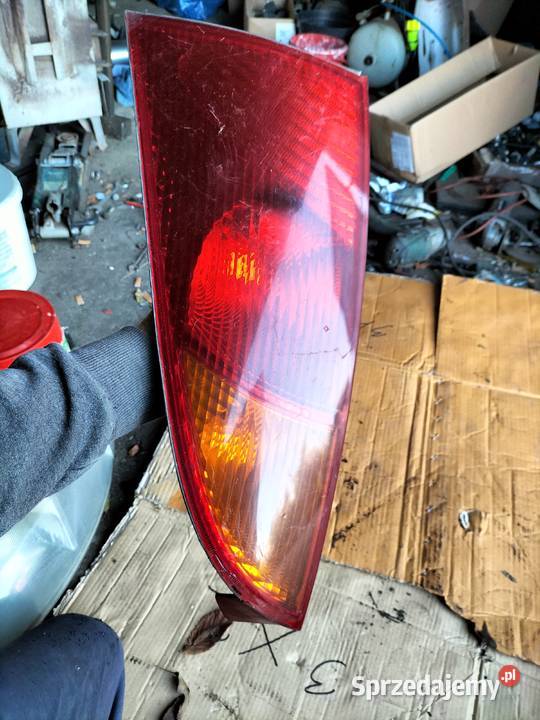 FOCUS MK1 MK 1 LAMPA TYŁ TYLNA LEWA lubelskie Kamień-Kolonia