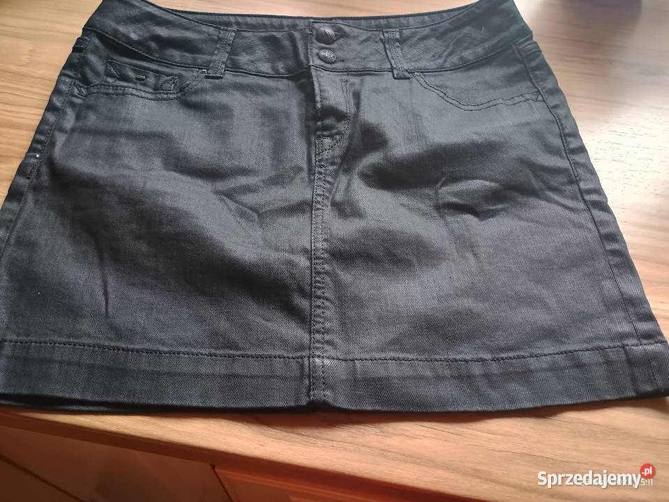 Czarna nowa jeansowa spodniczka rozmiar 38