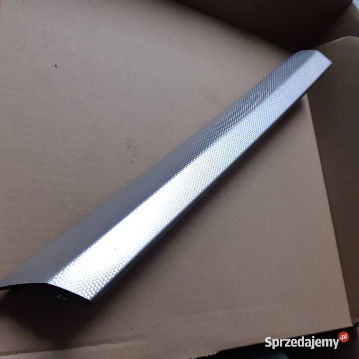 listwy ozdobne drzwi Audi Q7 aluminium Rok produkcji 2008 Kielce sprzedam