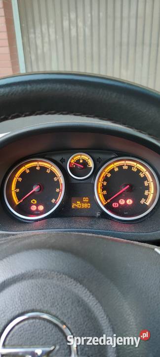 Opel Corsa D uszkodzony 12 benzyna lubuskie Zielona Góra sprzedam
