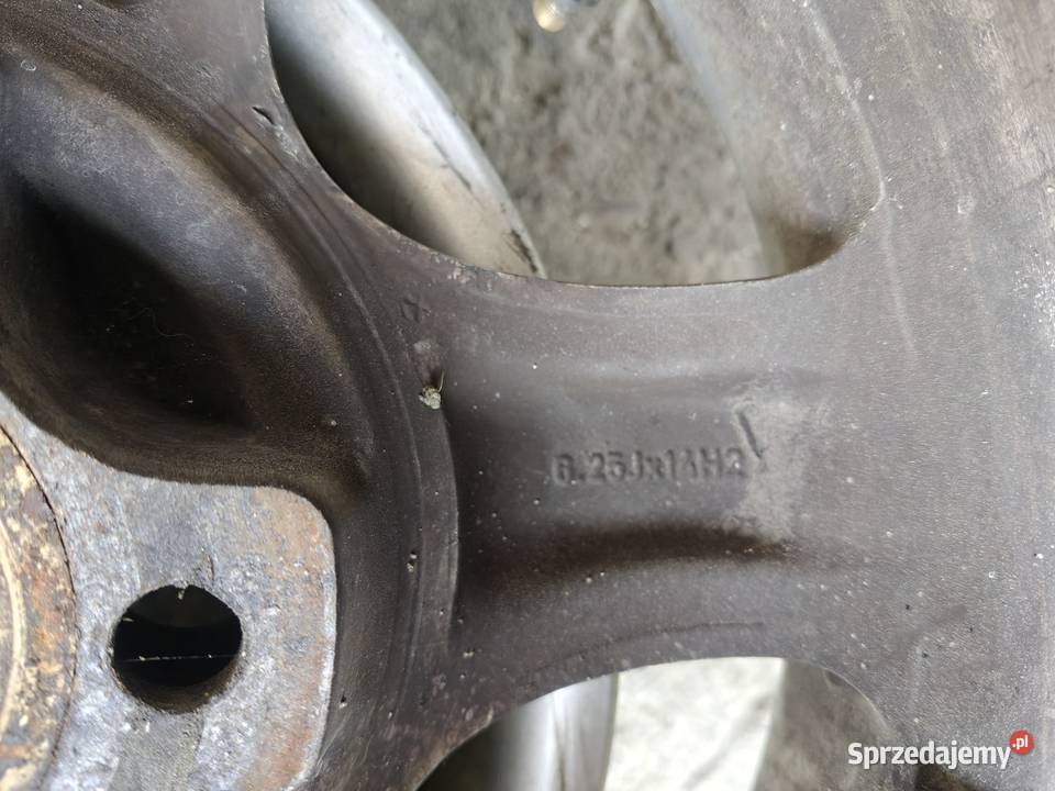 Alufelgi 14 4x100 Średnica 14" Krosno sprzedam