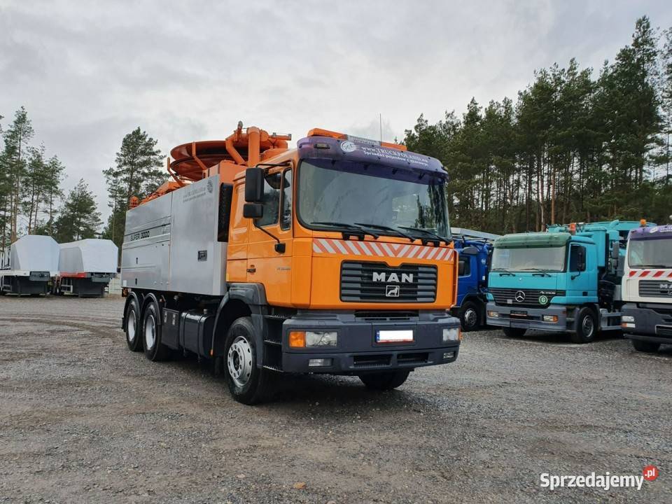 MAN WUKO Wiedemann Super 3000 z recyklingiem 6x4