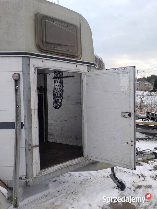 Do sprzedania przyczepa do przewozu koni Żerdzina