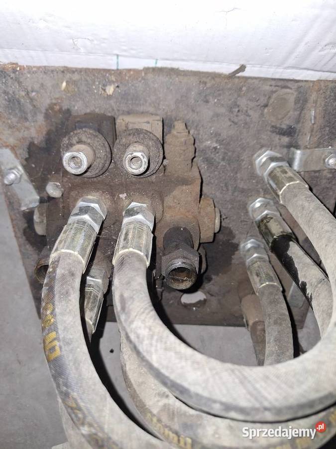 Rozdzielacz hydrauliczny dwusekcyjny Grabowiec-Góra