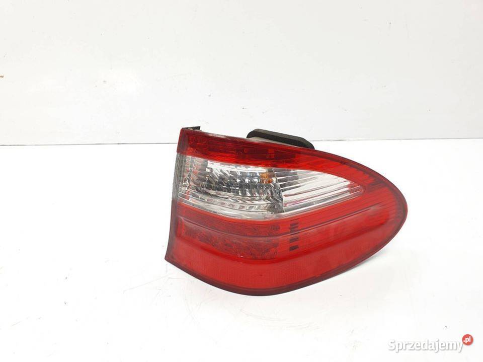 LAMPA LEWA TYŁ MERCEDES EKLASA W211 Lipno