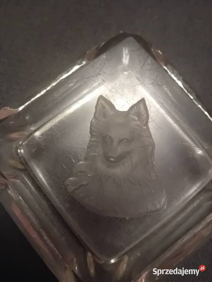 Popielniczka z wizerunkiem owczarka niemieckiego Koźminek