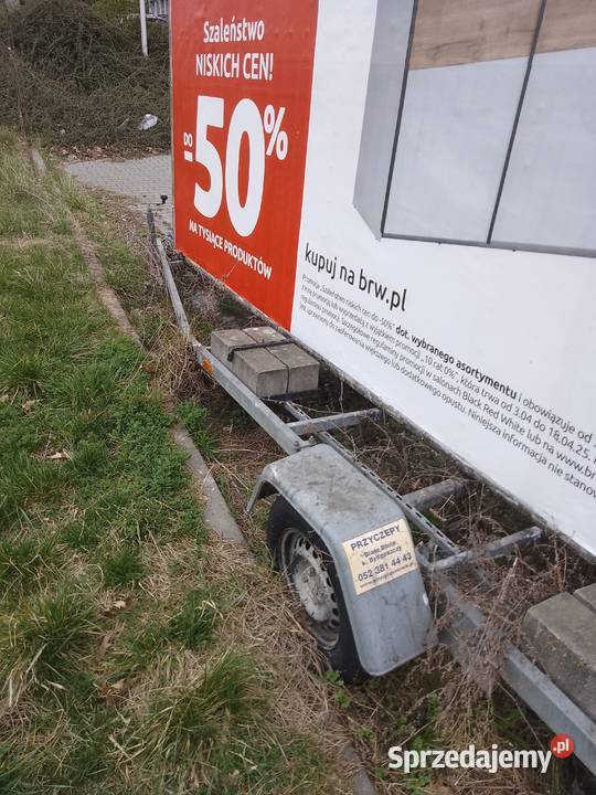 Przyczepa reklamowa Niewiadów Poznań