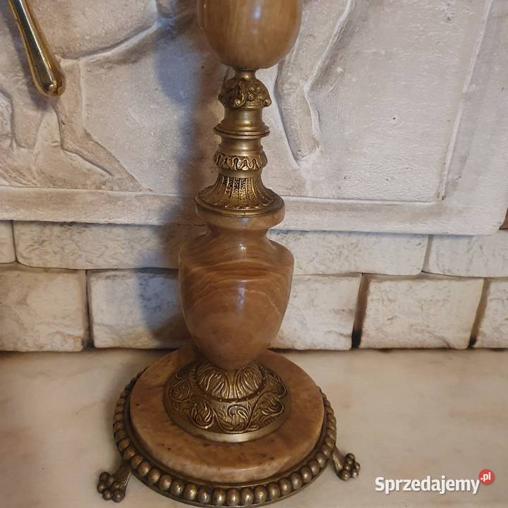 Duża kamienna podstawa do lampy naftowej z dolnośląskie Wrocław