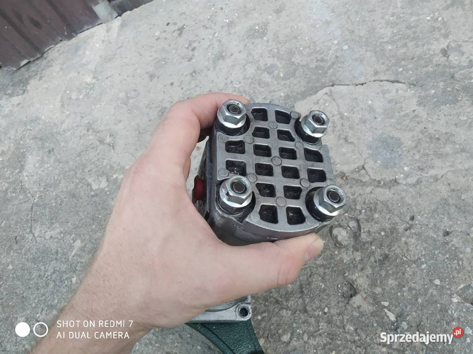 Pompa hydrauliczna kubota kx 41cx 15 minikoparka Szydłowiec