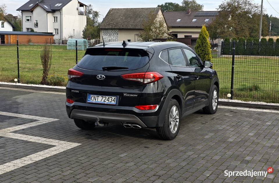 Hyundai Tucson 20 CRDI 136 rej2016 serwisowany śląskie Wola