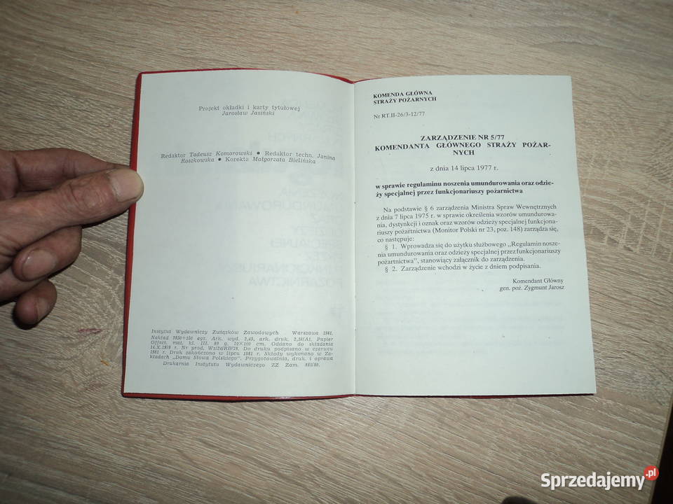 Regulamin umundurowania funkcjonariuszy