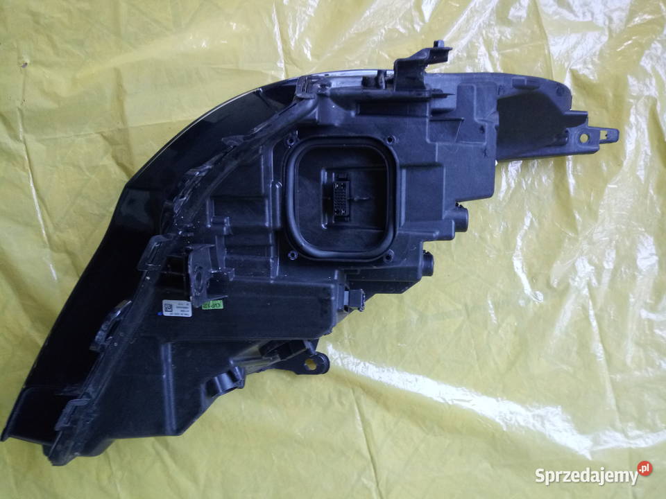 Komplet lamp przednich lewaprawa OPEL ASTRA 5 K