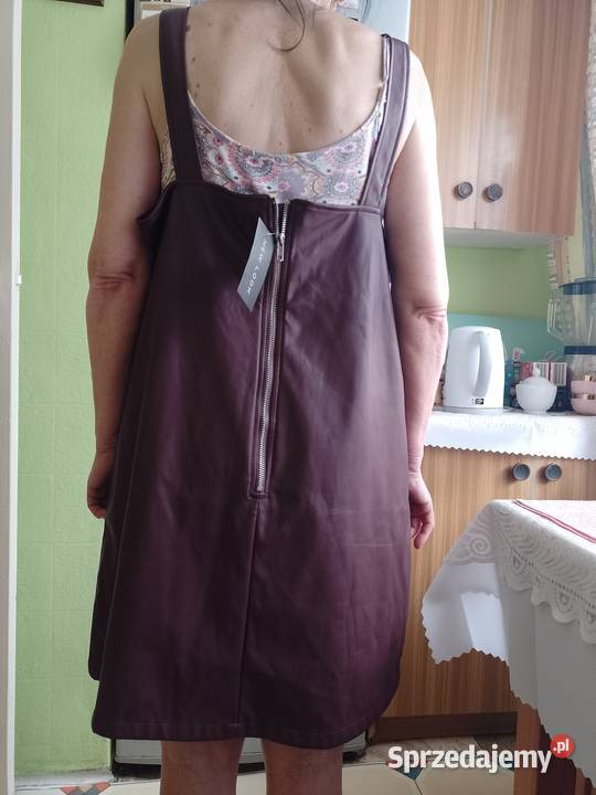 463XL Skórzana sukienka na ramiączkach z Londynu New Look małopolskie Kraków