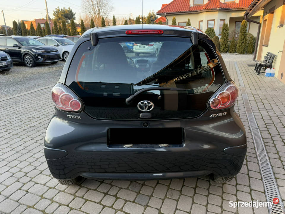 Toyota Aygo 10 68 Klimatyzacja Serwis isofix Orzech