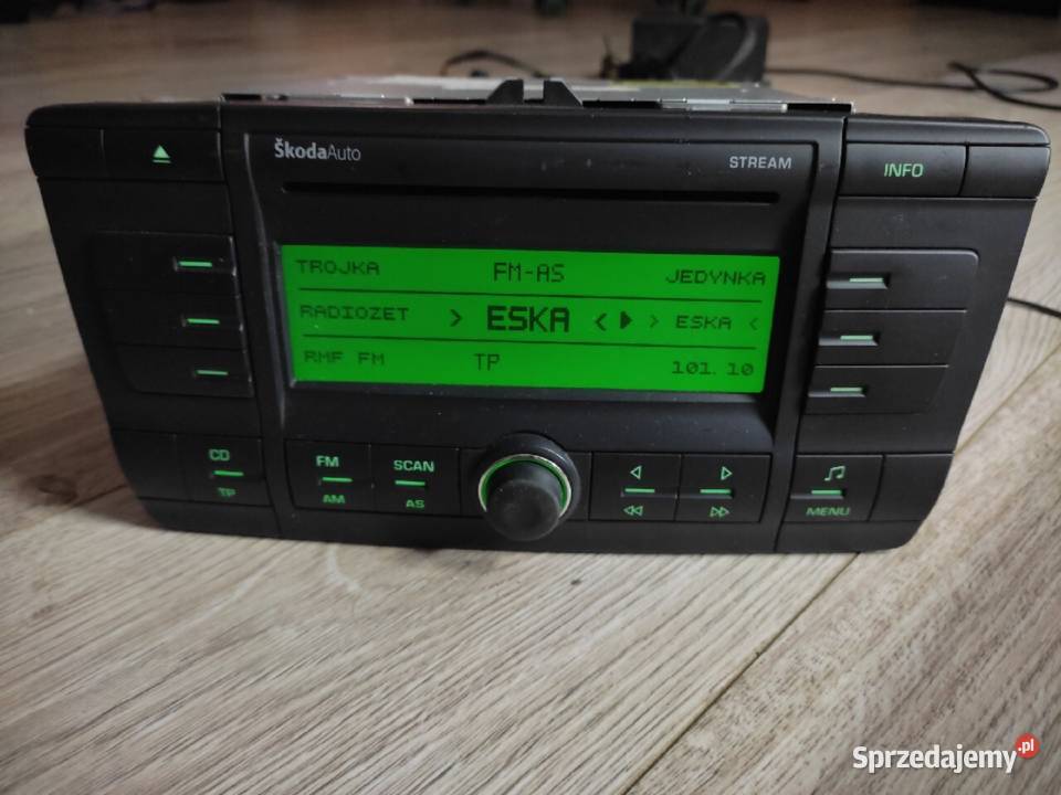 Radio samochodowe Skoda Stream Octavia 2 II Fabryczne