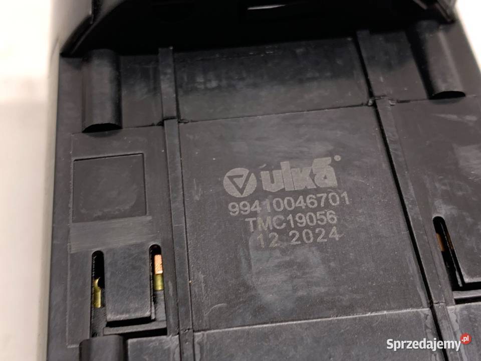 WŁĄCZNIK ŚWIATEŁ SKODA FABIA II 0614 PRZYCISK