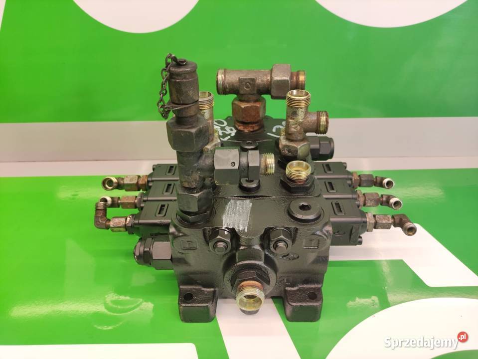 Rozdzielacz hydrauliczny Rexroth VOLVO L30 Wilkowo sprzedam