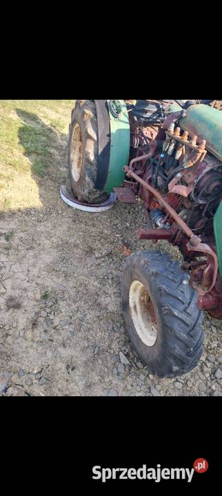 Traktor ciągnik sadowniczy 4x4 wąskotorowy 30 małopolskie Nowy Sącz