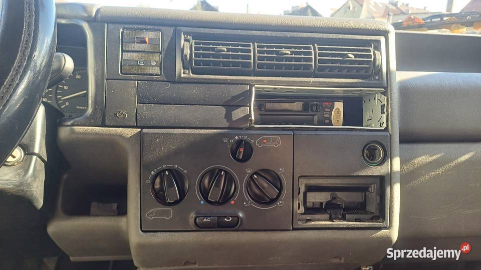 Vw t4 25tdi MULTIVAN 8osobowy KLIMATYZACJA Samochody osobowe Stargard