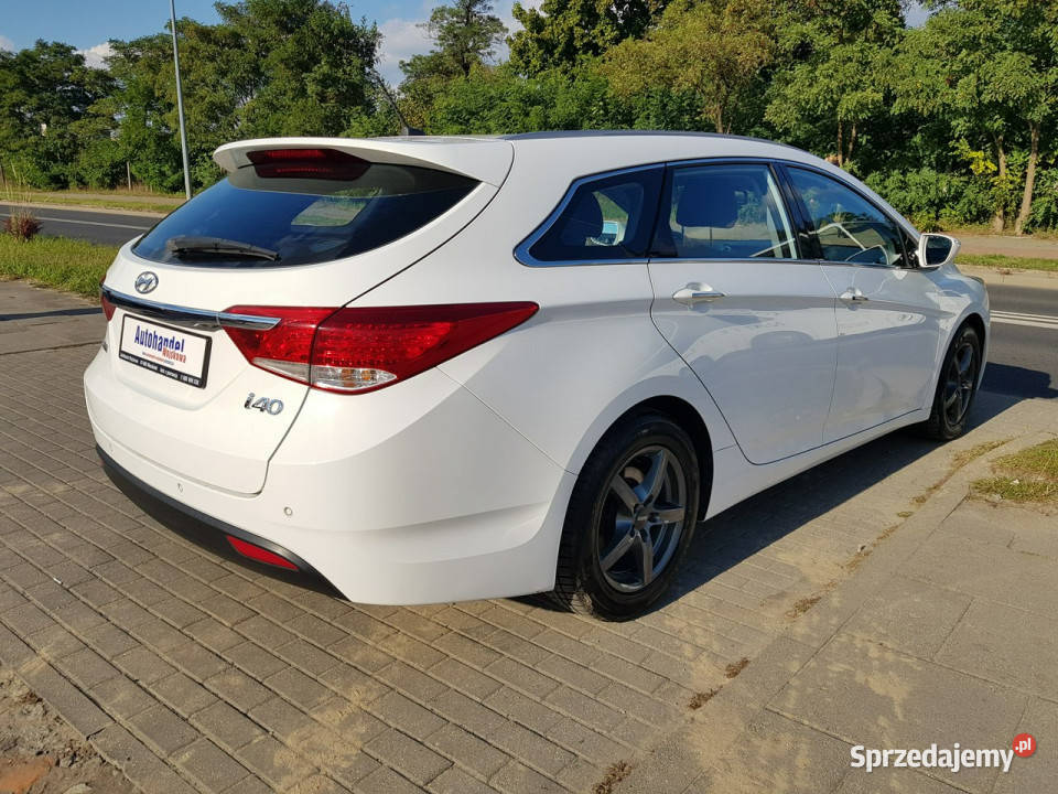 Hyundai i40 16 Benzyna Gaz LPG Xenon Klimatronik światła do jazdy dziennej i40 Włocławek sprzedam