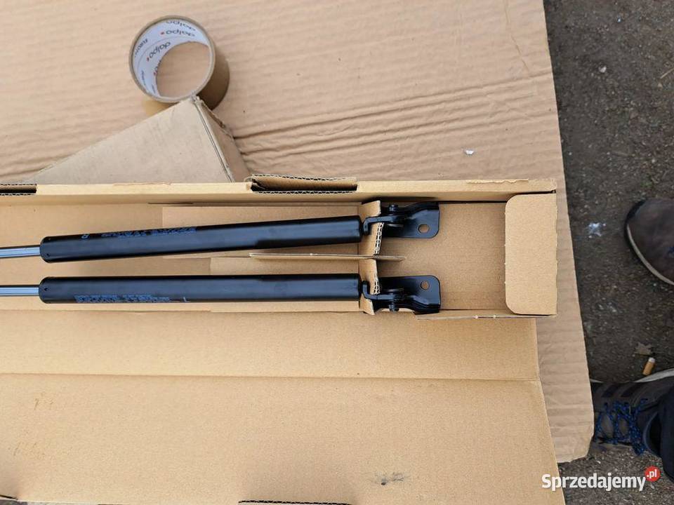siłownik siłowniki klapy bagażnika Mitsubishi