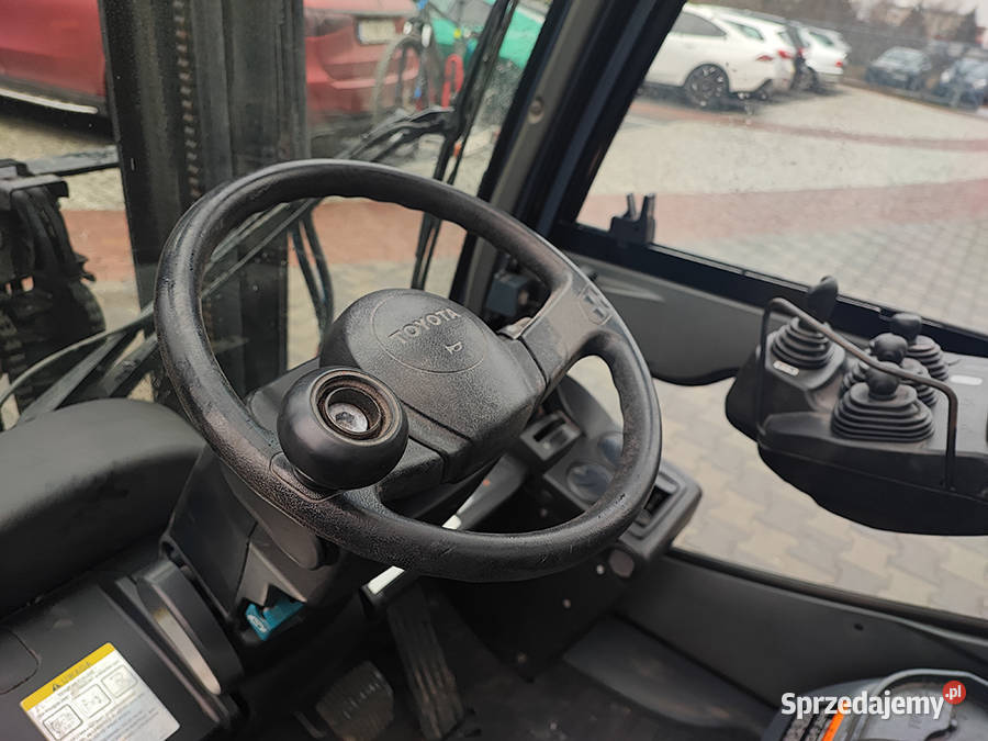 Wózek widłowy Toyota 028FGF15 15 t triplex 43 m Kęty sprzedam