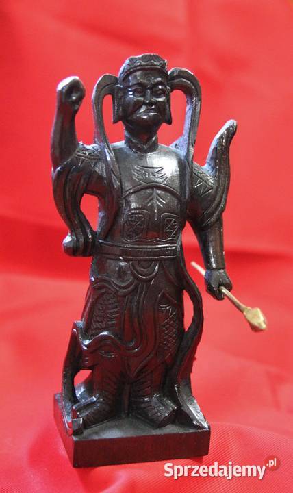 Wojownik Drewniana rzeźba Figura dalekowschodnia Sokółka