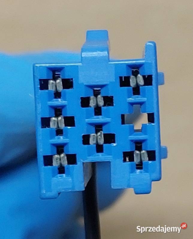 ADAPTER ZŁĄCZE AUXIN 8 PIN ZMIENIARKI RADIO Mielęcin sprzedam
