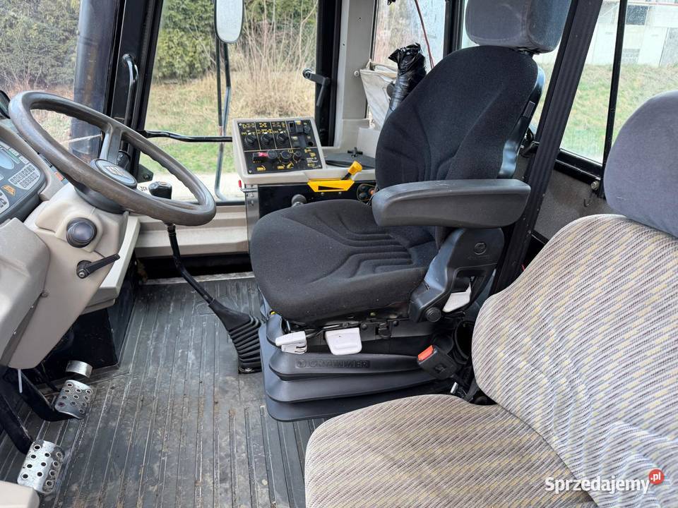 Ciągnik rolniczy JCB Fastrac 3185 dolnośląskie Nowa Ruda sprzedam