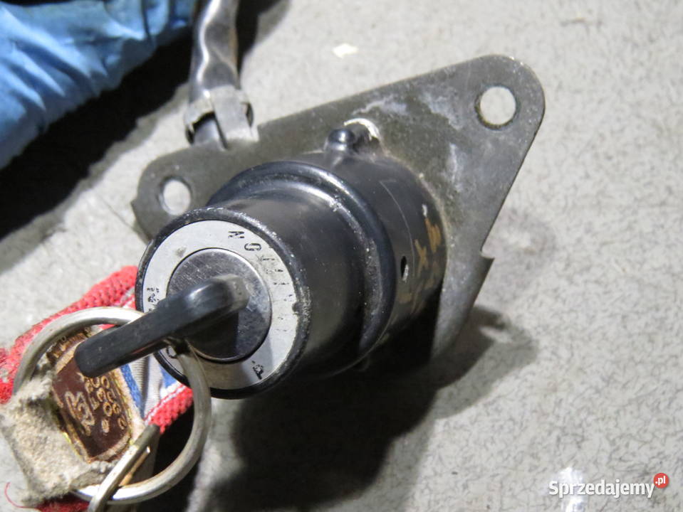 YAMAHA XV 250 125 VIRAGO 535 750 STACYJKA KOREK