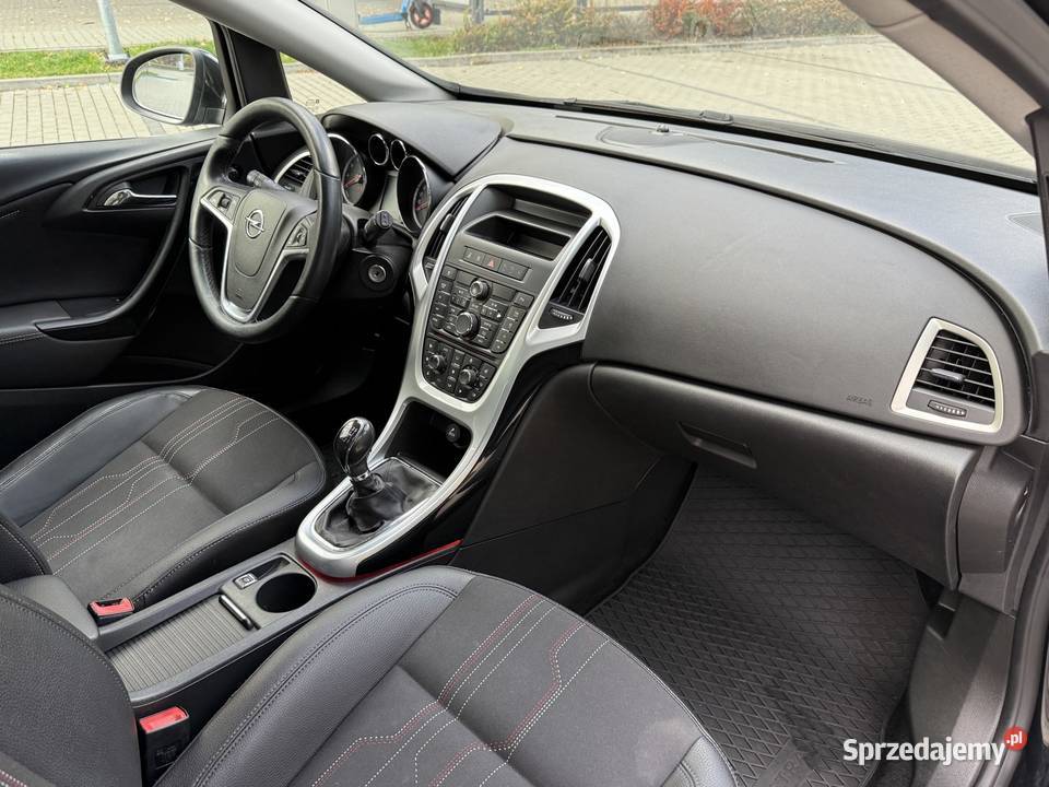 Opel Astra J 14T 150 Sports Tourerz NiemiecSuper nieuszkodzony Łuków sprzedam