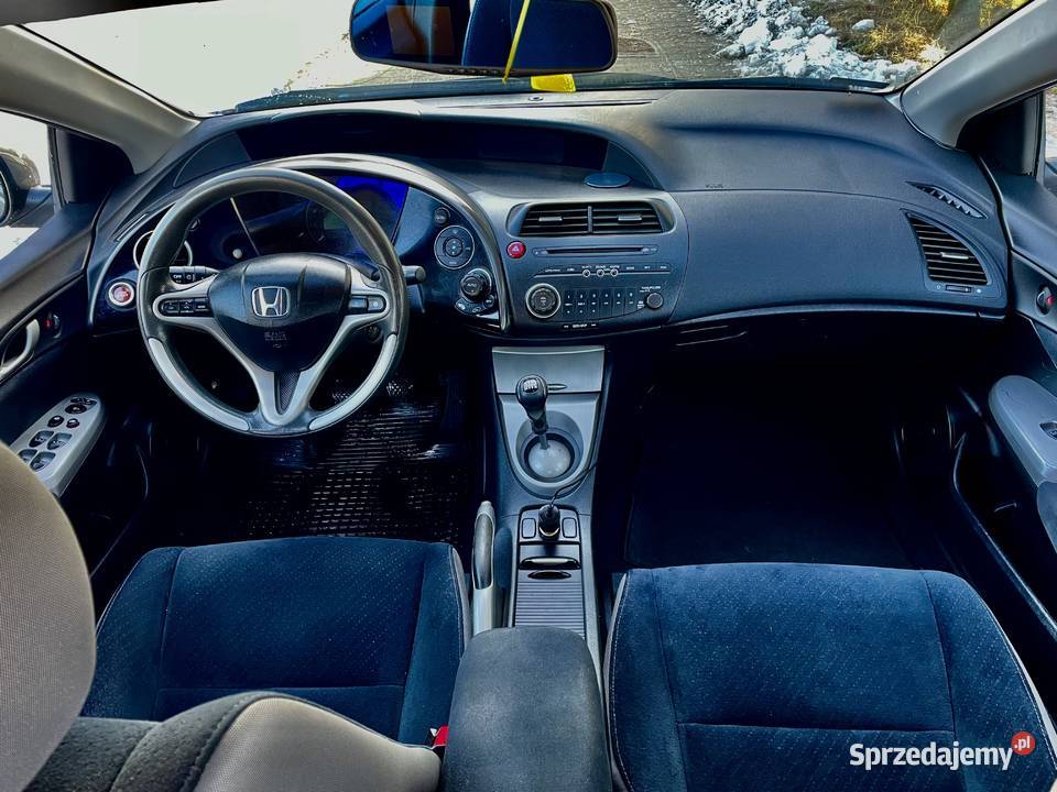 ŚlicznaZadbanaHondaCivicVIIIUFO14Benz210PrzBogWyp łódzkie Zduńska Wola