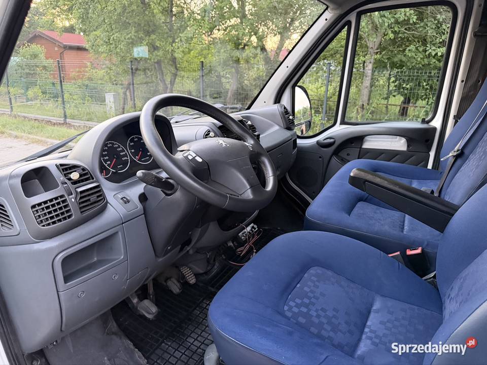 Peugeot Boxer 2006r 28HDi Iveco Klimatyzacja Bez Kielce sprzedam