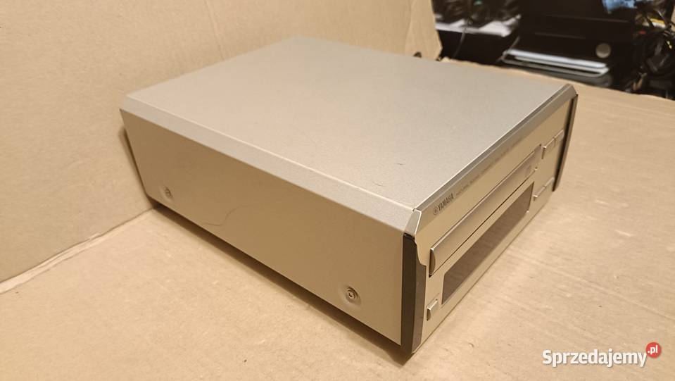 YAMAHA CDXE200 odtwarzacz płyt CD Odtwarzacze CD i MD Poznań