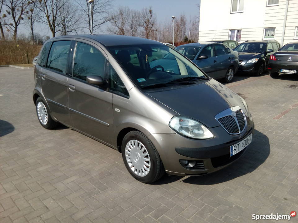 Lancia Musa 14 16v w stanie prywatna Warszawa sprzedam