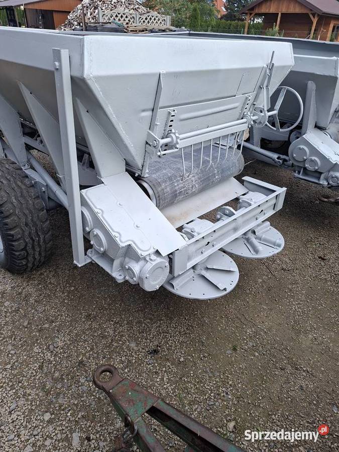 Rozsiewacz wapna rcw3 okazja sprawny transport Parczew sprzedam