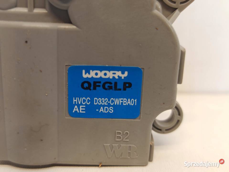 SILNICZEK NAGRZEWNICY HYUNDAI IONIQ D332CWFBA01 osobowe