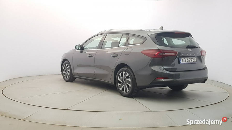 Ford Focus 10 EcoBoost mHEV Titanium Z Polskiego światła przeciwmgielne Focus Warszawa