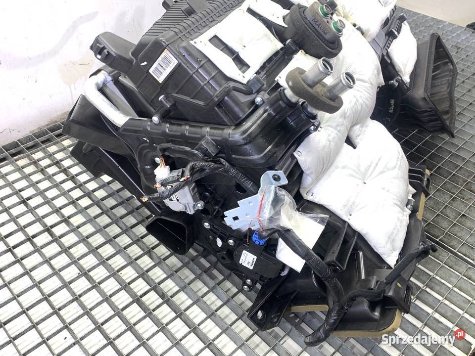 NAGRZEWNICA KOMBAJN KIA SPORTAGE IV SUV KOMBAJN