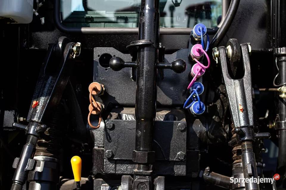 NOWY MAXUS 130 Ciągnik 4x4 Zaczep dolny Koszalin