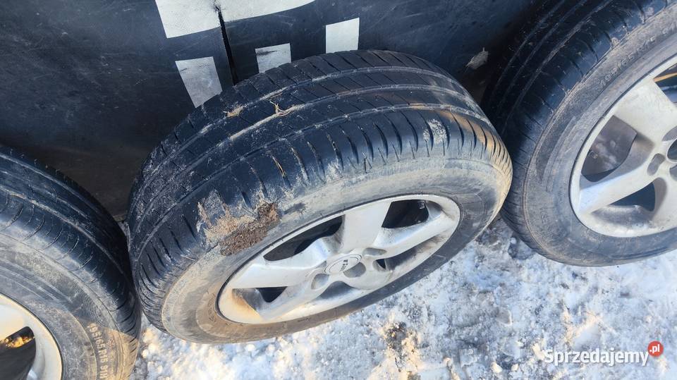 Felgi 15 komplet z oponami Boksyce