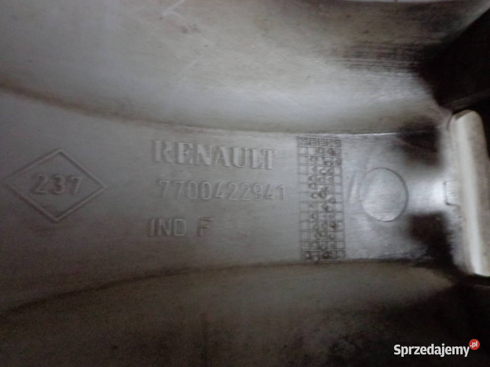 Kołpak 15 Renault Megane Scenic STROMBOLI Pozostałe łódzkie Łódź